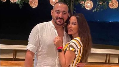 دياب: مراتي خافت مني بسبب دور صالح في تحت الوصاية.. وبتتفاعل مع أعمالي بعين فنانة