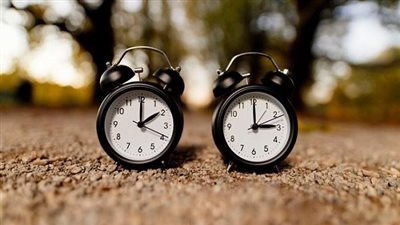 اضبط ساعتك| موعد تغيير الساعة في مصر.. وبدء التوقيت الشتوي