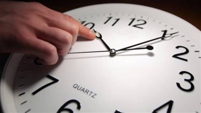 تقديم الساعة 60 دقيقة .. موعد تغيير التوقيت الصيفي 2024