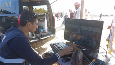 على طريقة كرة القدم.. فار لمتابعة سباق الهجن بالعريش