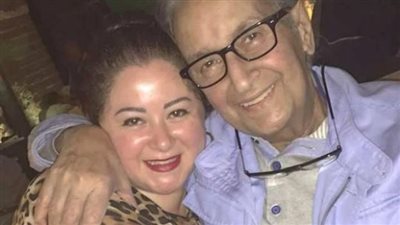 مي نور الشريف في ذكرى ميلاد والدها: خليت حياتنا أنا وسارة مميزة ونظرتنا للحياة مختلفة