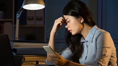 النساء العاملات أكثر عرضة للإجهاد والمشاكل الصحية | دراسة