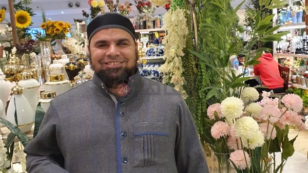 القارئ الشهير عبدالله