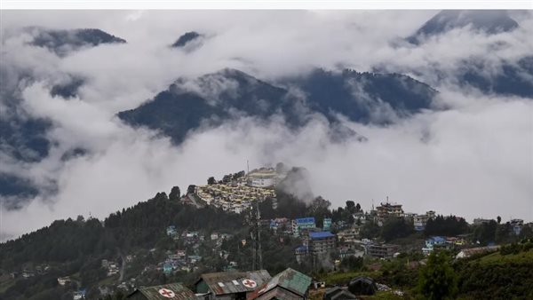 منظر عام لبلدة قرب