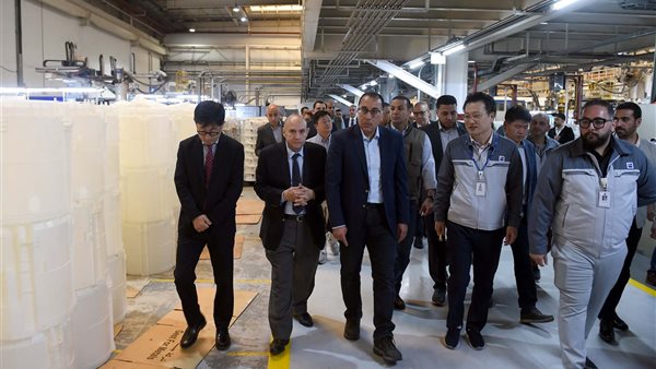 رئيس الوزراء خلال