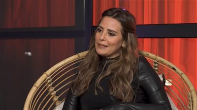 إيمان العاصي: العالم مش ناقص خلفة.. والزواج في العشرينيات غلط