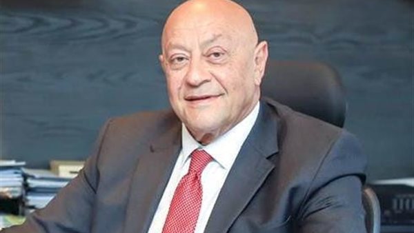  هشام شكري رئيس المجلس