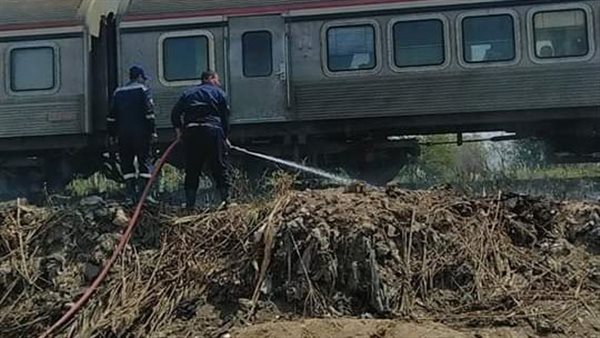 إخماد حريق بجوار