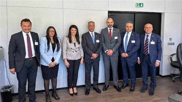 جانب من اللقاءات