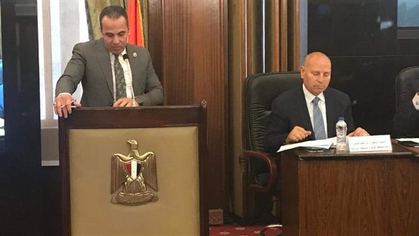 الدكتور إبراهيم صابر