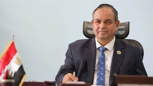 الشحات غتورى - رئيس