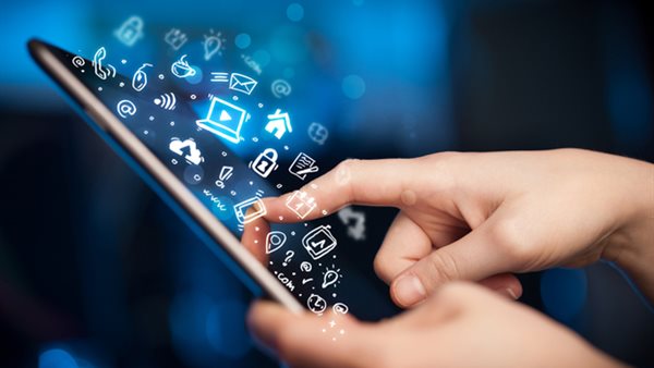 تطبييق الإلكتروني