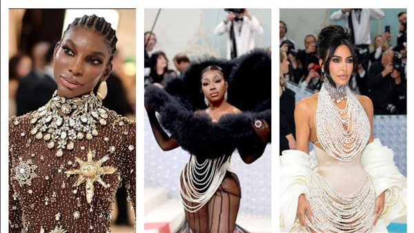 إطلالات النجمات في