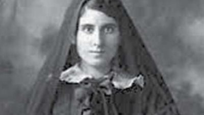 ذكرى وفاة عائشة التيمورية.. أشكو الغرام ويشتكي جفن تعذَّب بالسهر