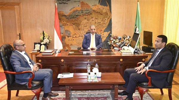 محافظ الفيوم يتابع