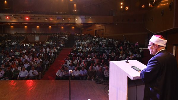 الدكتور شوقي علام