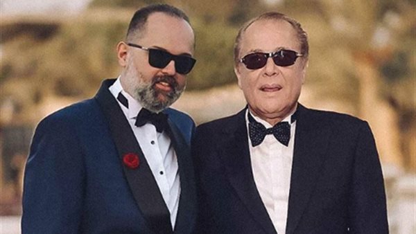 الفنان محمود عبد