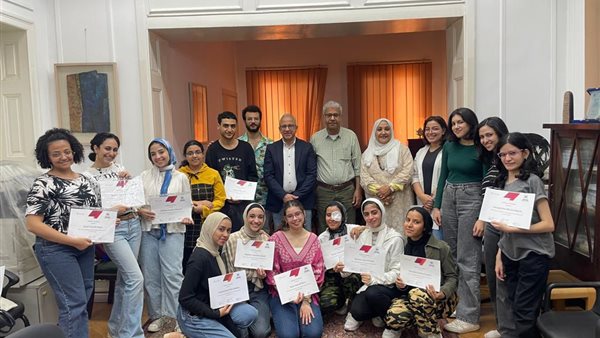 طلاب تربية فنية حلوان