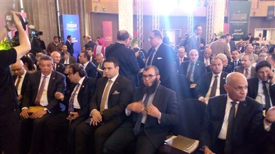 وزراء ونواب ورؤساء أحزاب يشاركون في الجلسة الافتتاحية لـ الحوار الوطني | صور