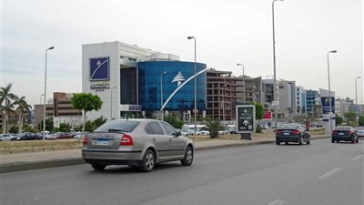 غلق جزئي لـ شارع التسعين الجنوبي بالقاهرة الجديدة حتى الأحد المقبل