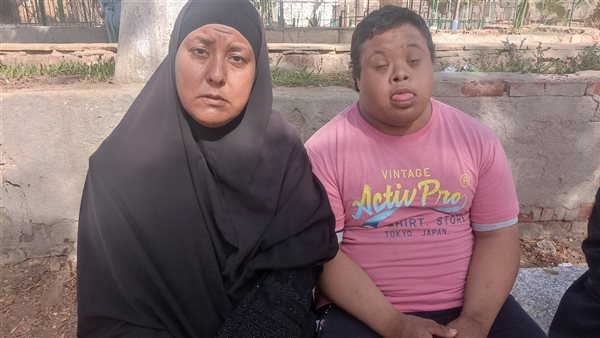 السيدة عبير ونجلها