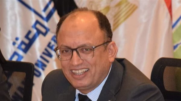 الدكتور السيد قنديل