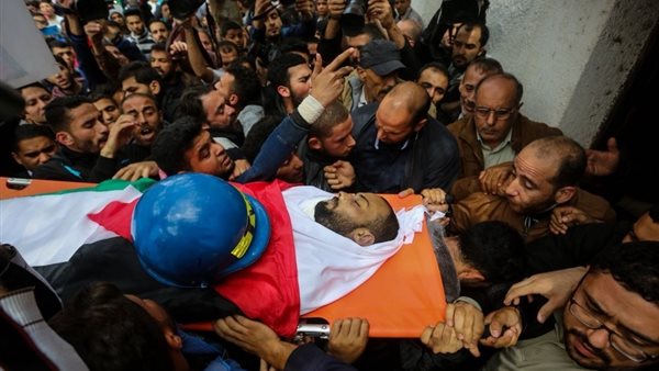 الصحفي أحمد أبو حسين