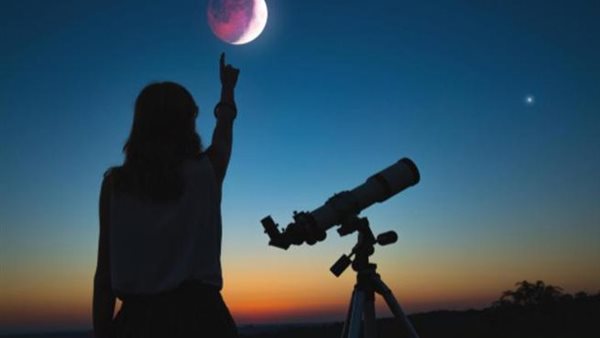 خسوف القمر_ تعبيرية