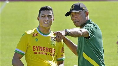 كومبواري يعود لتدريب نانت الفرنسي خلفًا لـ جورفينيك 