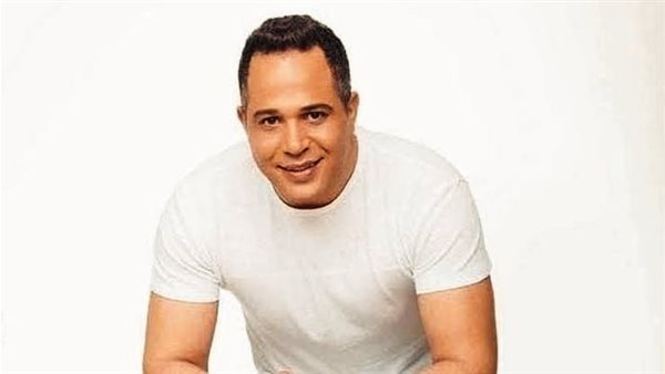 الفنان الراحل مصطفى