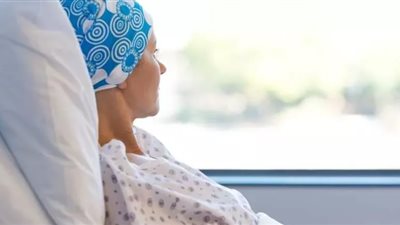 هل يمكن أن ينتشر السرطان أثناء العلاج الكيميائي؟.. دراسة توضح