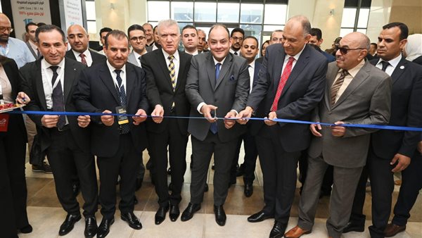 وزير التجارة والصناعة