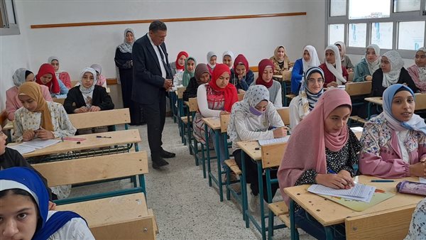 إنطلاق امتحانات الفصل