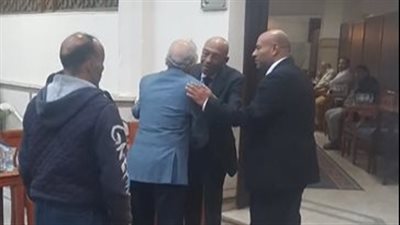 محمود الخطيب أول الحاضرين.. بدء عزاء نجم الأهلي السابق هاني مصطفى بمسجد آل رشدان| بث مباشر 