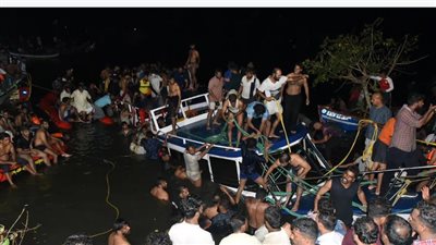 بينهم عائلة من 11 فردًا.. مصرع 22 شخصًا بغرق قارب في الهند