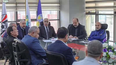 كواليس جلسة اتحاد الكرة مع الأندية الرافضة لتطبيق دوري المحترفين