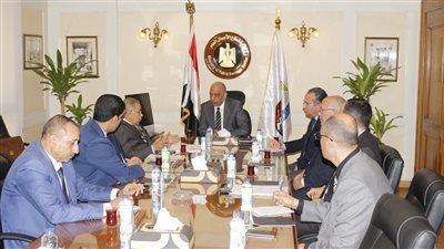 عصمت: رفع كفاءة مركز معلومات قطاع الأعمال وتقديم برامج تدريبية للعاملين بالشركات