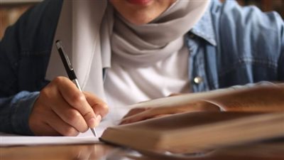 دعاء الامتحان.. اللهم إني استودعك ما قرأت وما حفظت فرده إليّ عند حاجتي إليه