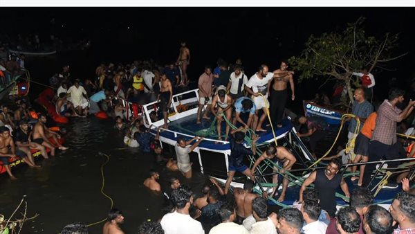 كان على متن القارب