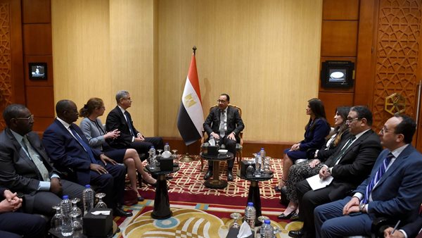 مدبولي يلتقي رئيس