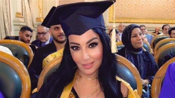 سمية الخشاب