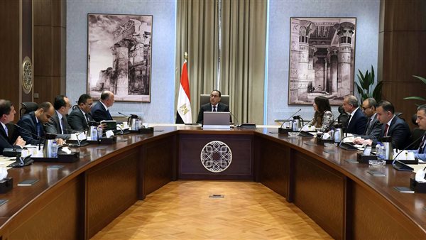 مدبولي يتابع مشروعات