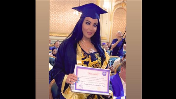 سمية الخشاب