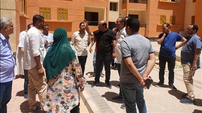 جهاز سوهاج الجديدة يكلف شركة الغاز الطبيعي بسرعة إنهاء الأعمال داخل الوحدات السكنية