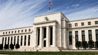 عند 5.25%.. الفيدرالي الأمريكي يقرر تثبيت سعر الفائدة | بث مباشر 