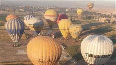 تحليق 40 رحلة بالون طائر في سماء الأقصر على متنها 1000 سائح