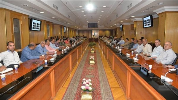 محافظ أسيوط