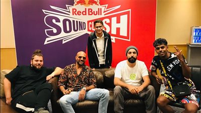 أحمد بهاء: فرقة شارموفرز تحلم باختلاف الأذواق الموسيقية.. وحفلة الجمعة بها حملة لمكافحة التحرش 