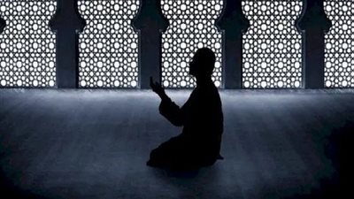 دعاء يوم الجمعة قصير مزخرف.. ردده ما بين العصر والمغرب