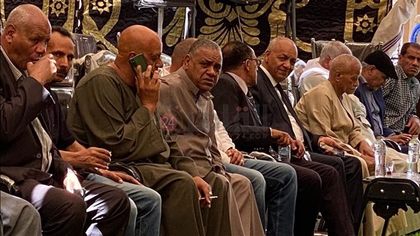 مصطفى بكري يتقدم